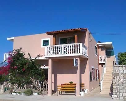 Studio Manora Sucuraj Exterior photo